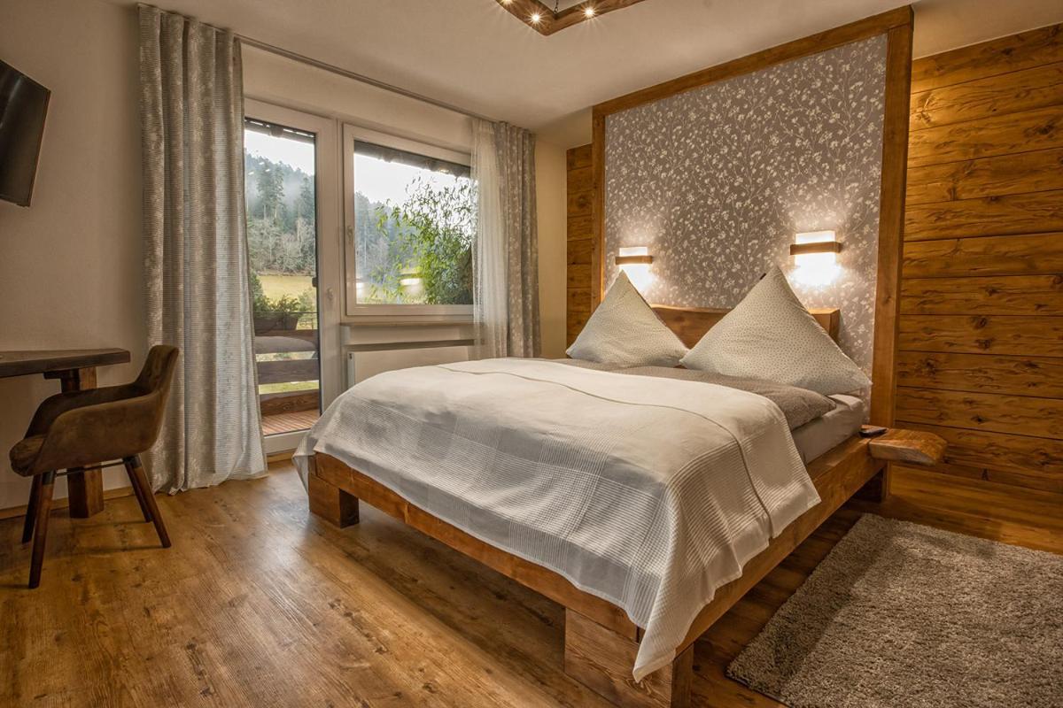 Ferienhaus Enzquelle Enzklösterle Exterior foto